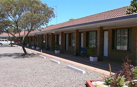Airport Whyalla Motel Екстер'єр фото