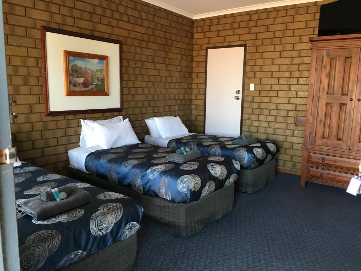 Airport Whyalla Motel Екстер'єр фото