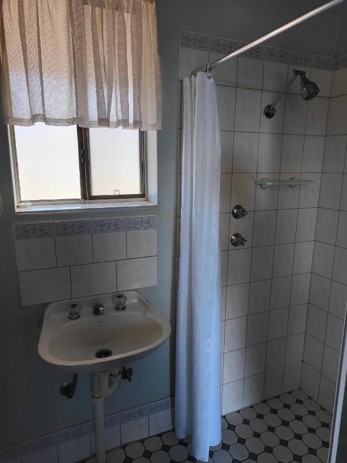Airport Whyalla Motel Екстер'єр фото