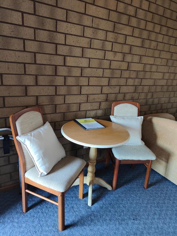 Airport Whyalla Motel Екстер'єр фото